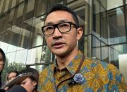 Teka-teki Isi Ponsel Eks Menag Yaqut di Tangan KPK