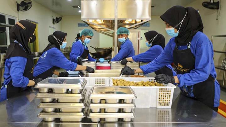 BGN Jelaskan Alasan di Balik Insentif Rp6 Juta per Hari untuk Dapur MBG