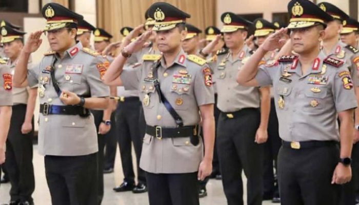 MK Larang Polisi Aktif Isi Jabatan Sipil, Istana dan Polri Siapkan Langkah Transisi