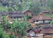 Kampung Adat Miduana dan Kearifan Lokal yang Bertahan di Tengah Arus Modernisasi