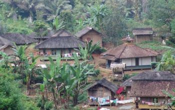 Kampung Adat Miduana dan Kearifan Lokal yang Bertahan di Tengah Arus Modernisasi