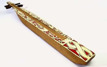 Sape, Alat Musik Tradisional Dayak yang Mengiringi Tarian dan Ritual Penyembuhan