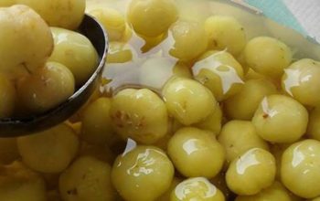 Mengenal Asinan Rumbia, Makanan Tradisional Aceh Berbahan Buah Sagu